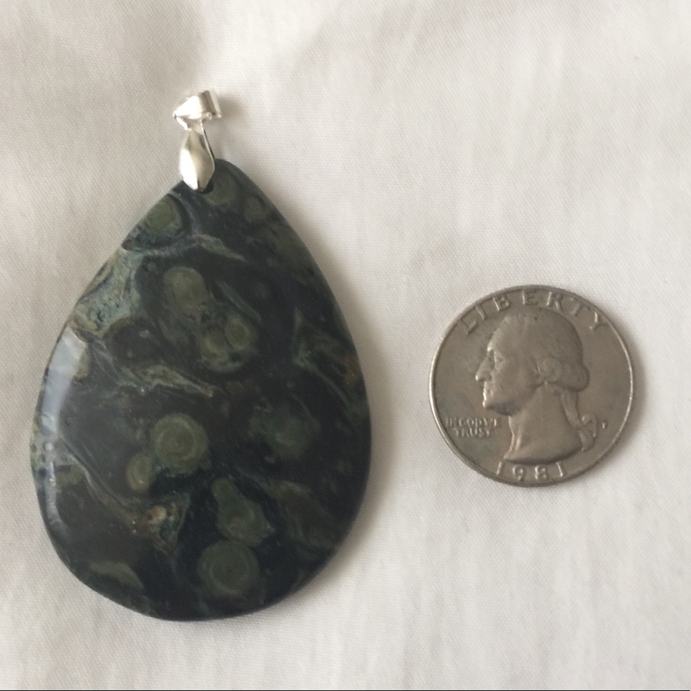 Hand Carved Real Agate Pendant.